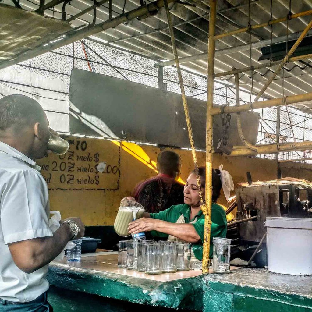 yuca Kulinarna wycieczka po targowiskach w Hawanie