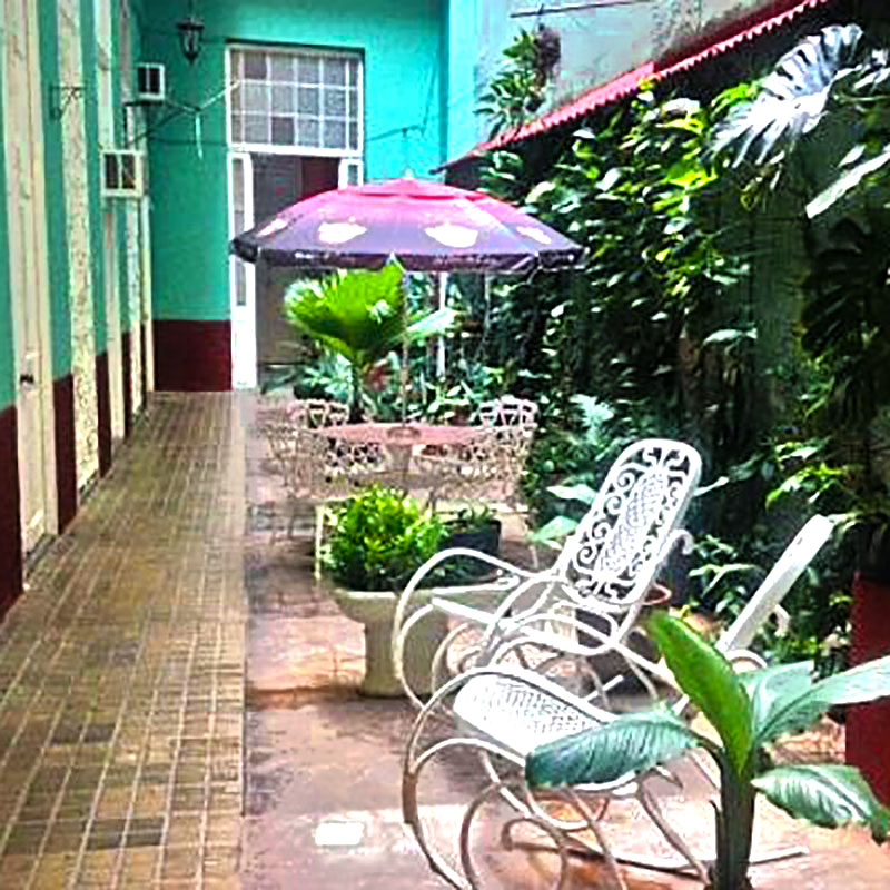 Casa colonial Yahima w Hawanie